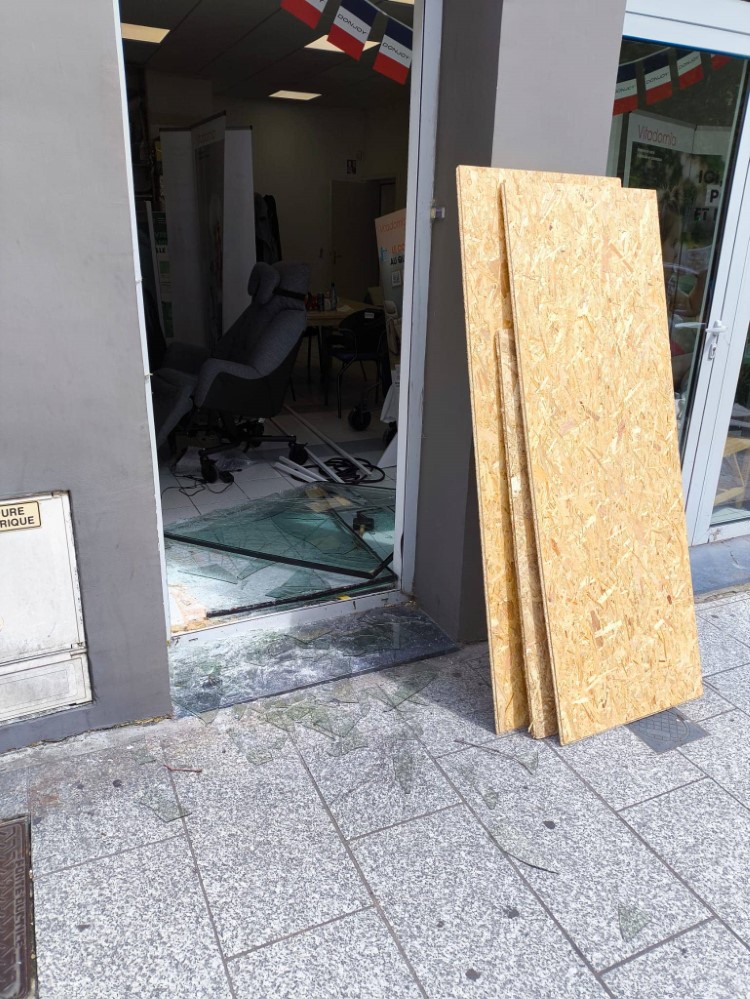 mise en sécurité vitrine magasin sur Lille